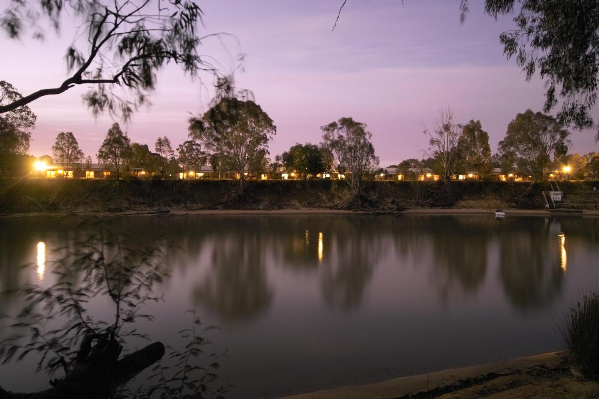 Cadell On The Murray Motel Moama Buitenkant foto