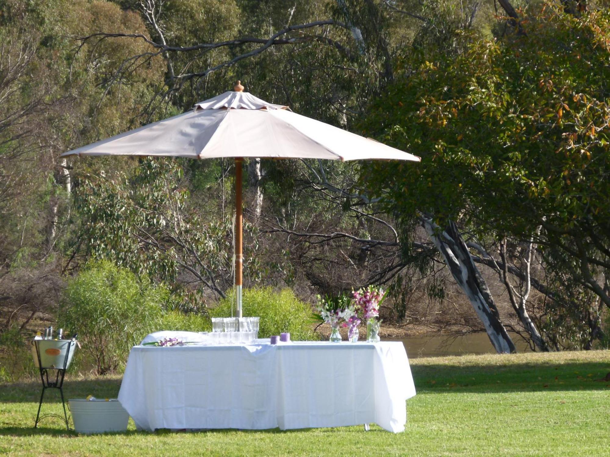 Cadell On The Murray Motel Moama Buitenkant foto