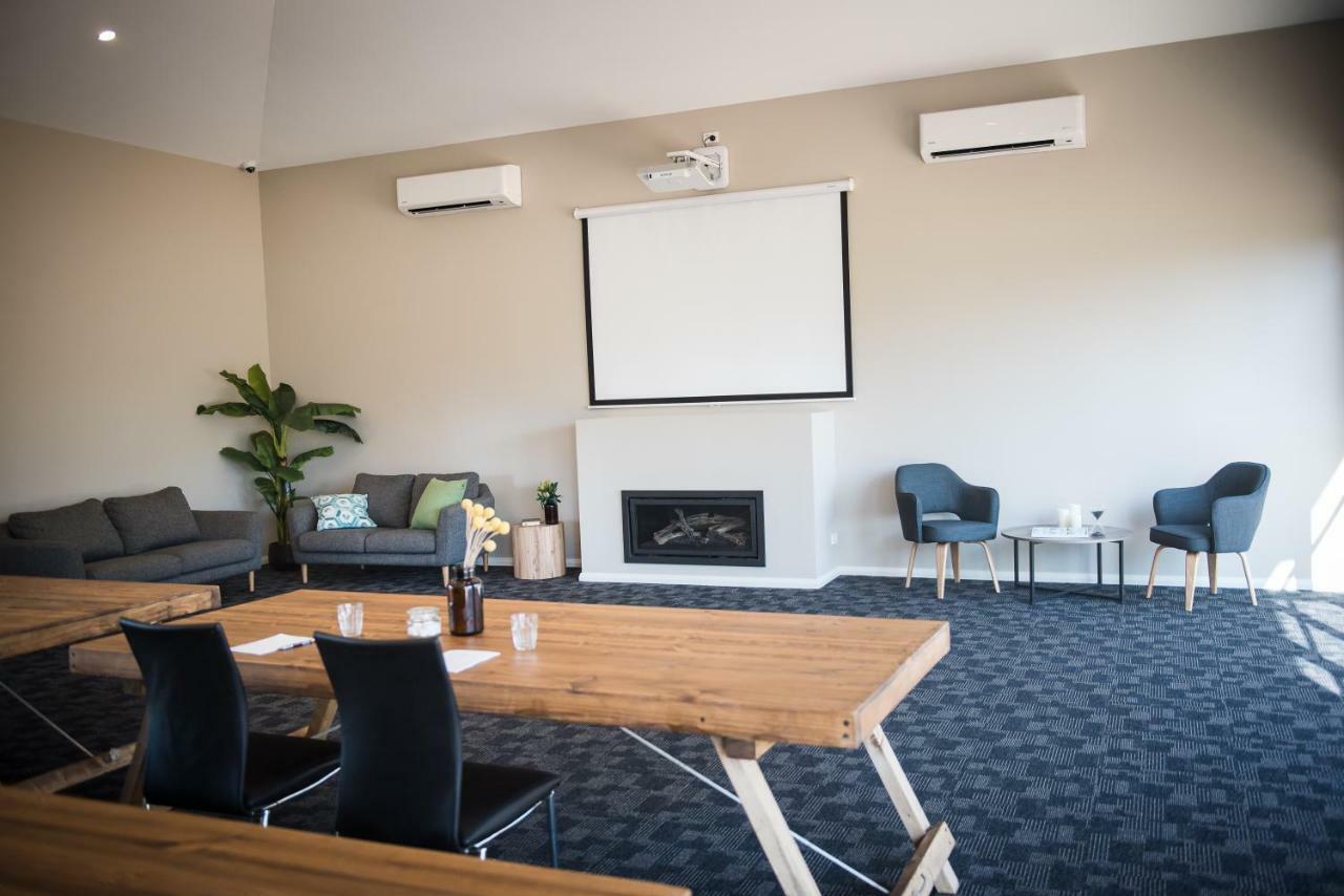 Cadell On The Murray Motel Moama Buitenkant foto